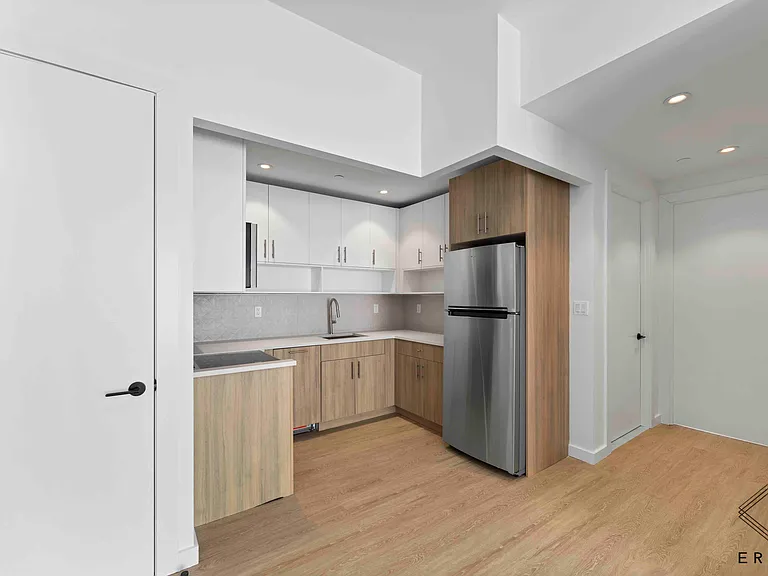 335 Linden Blvd #5G — Photo 5
