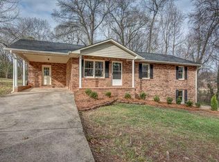 104 Hardwick Dr, Shelby, NC 28152