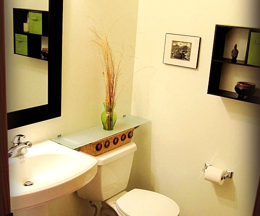 First Floor 1/2 Bath