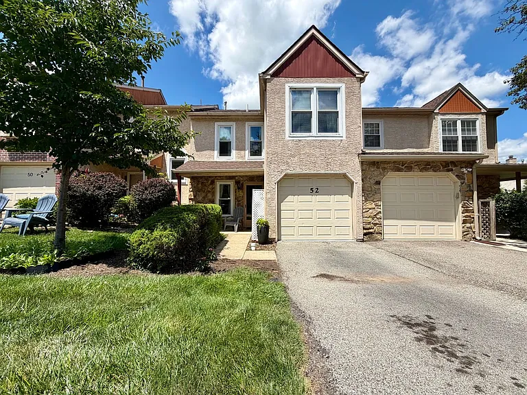 52 White Pine Ct — Photo 2