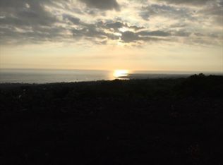 75-648 Hualalai Rd, Kailua Kona, HI 96740