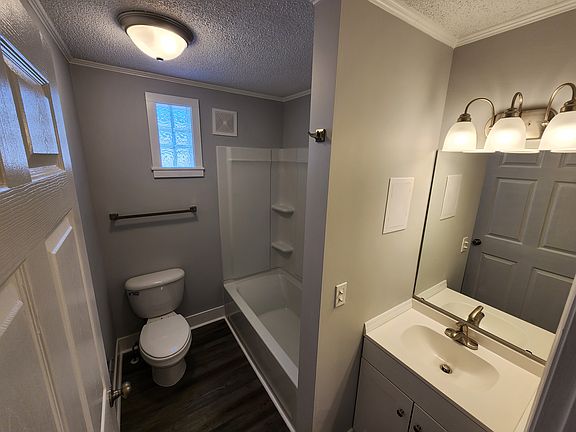 5th image of 260 N Cleveland Park Dr #B