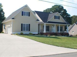 4830 Edgebrook Dr, Cookeville, TN 38506