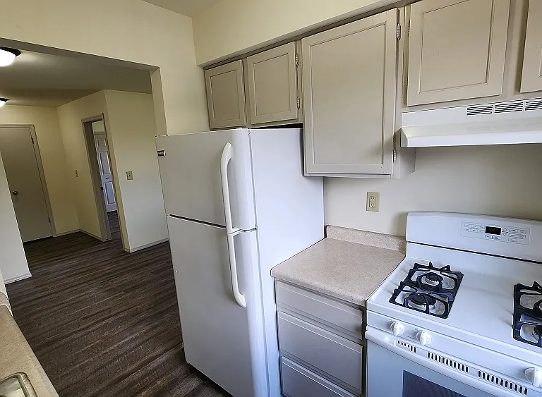 Heritage Apartments — Photo 35