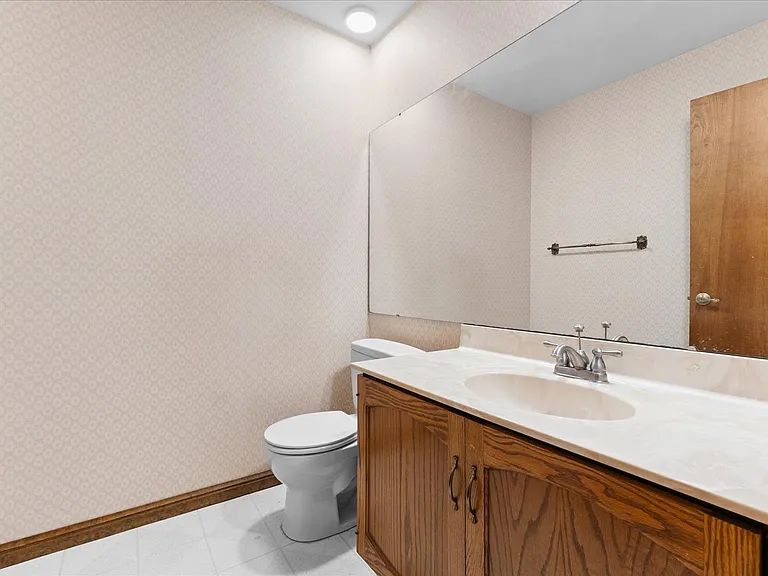 1017 Woodleaf Dr — Photo 14