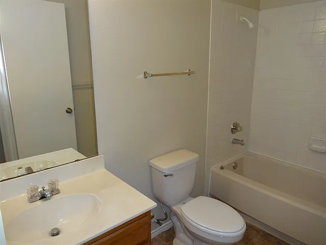 4611 Camas — Photo 9