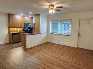 1423 Holly Heights Dr #D17, Fort Lauderdale, FL 33304