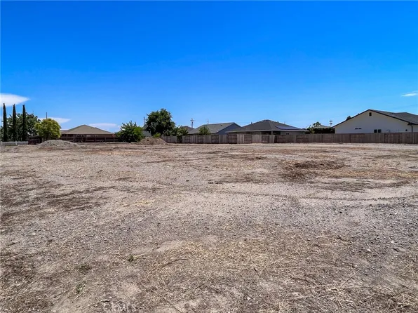 91 N 8th St, Orland, CA 95963