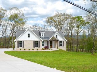 5851 Dunbar Rd, Crossville, TN 38572