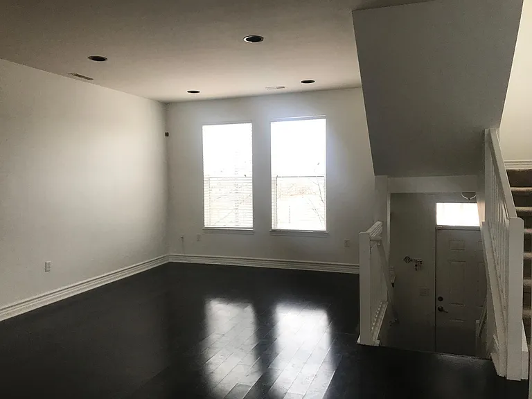7629 Woodward Ave #7629 — Photo 4