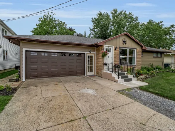 75 Firestone St, Lackawanna, NY 14218