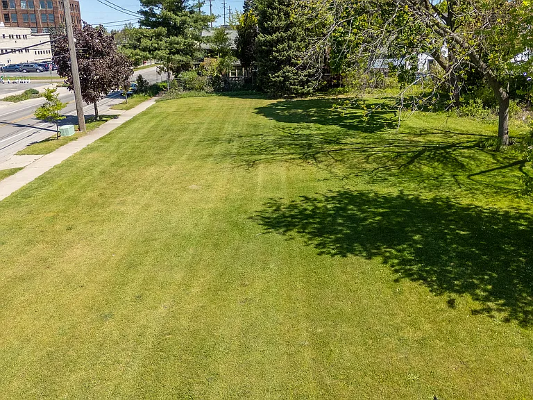 700 Broadway Ave NW #2 — Photo 52