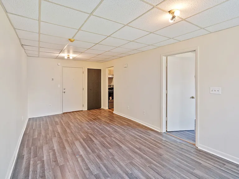 161 Hall Avenue — Photo 25