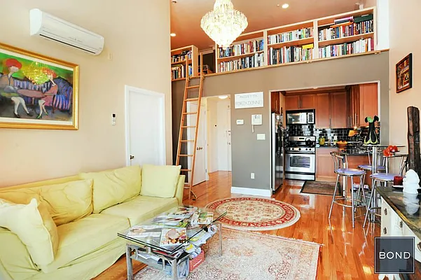 Rented by Bond New York | media 3