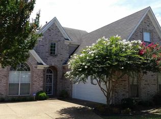 9335 N Fairmont Cir, Collierville, TN 38017
