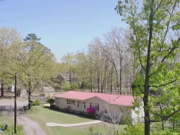 1429 County Road 131, Cedar Bluff, AL 35959