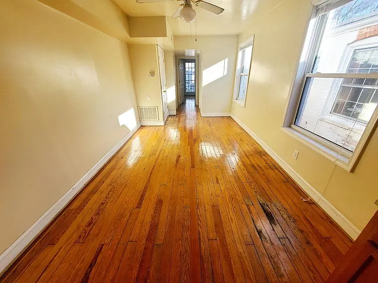 1 bed, 700 sqft, $1,095 — Photo 3