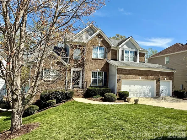 152 Lighthouse Rd, Mount Holly, NC 28120
