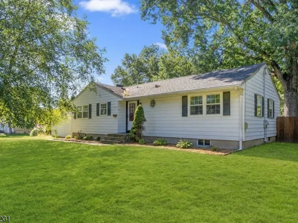 16 Dayton Rd, Raritan Twp., NJ 08822