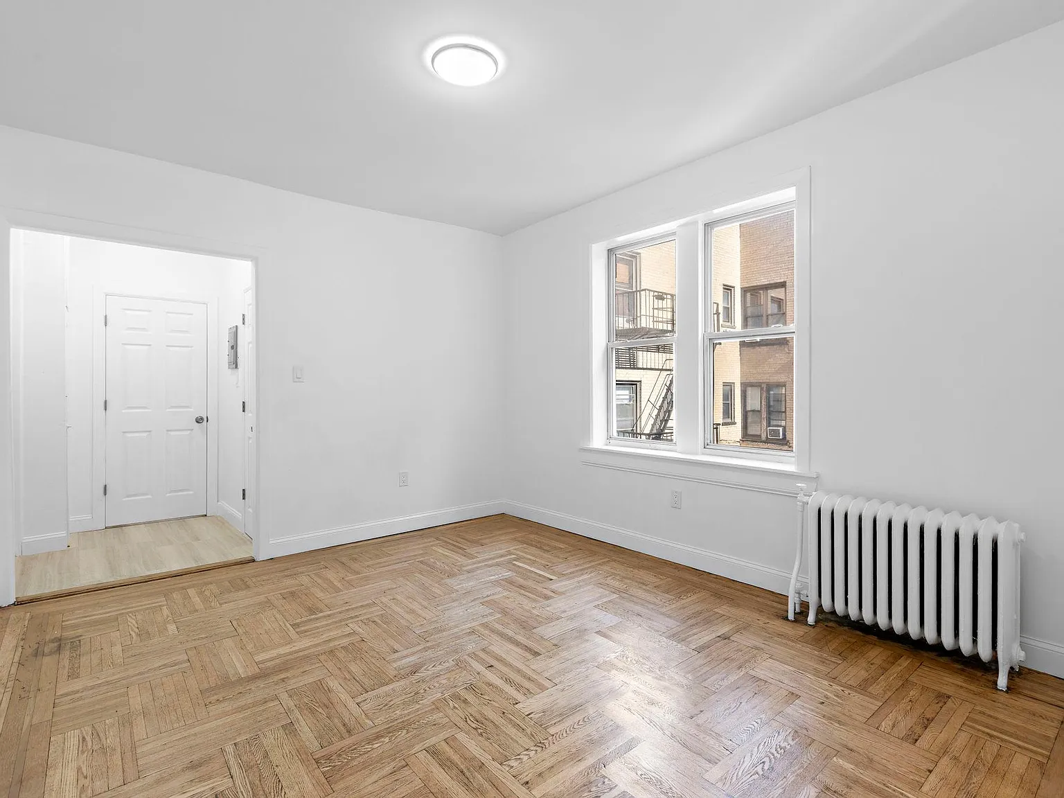 137 Kensington Ave — Photo 4