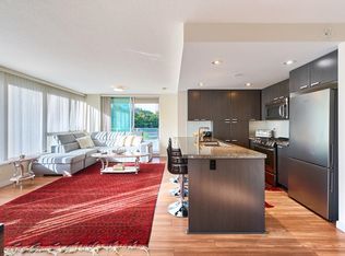 2232 Douglas Rd #805, Burnaby, BC V5C0G9