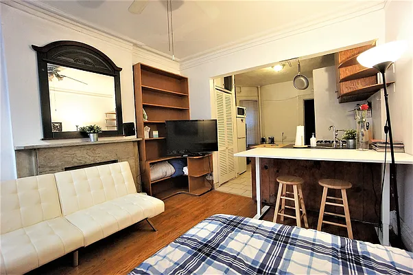 Rented by Compass | media 12