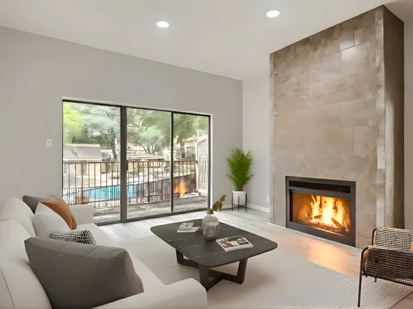 8642 Fredericksburg Rd APT 703, San Antonio, TX 78240