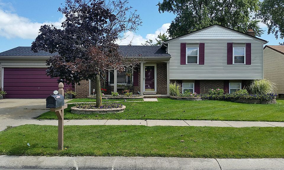 1st image of 49630 Michelle Ann Dr