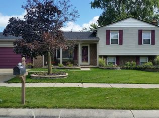 49630 Michelle Ann Dr, Chesterfield, MI
