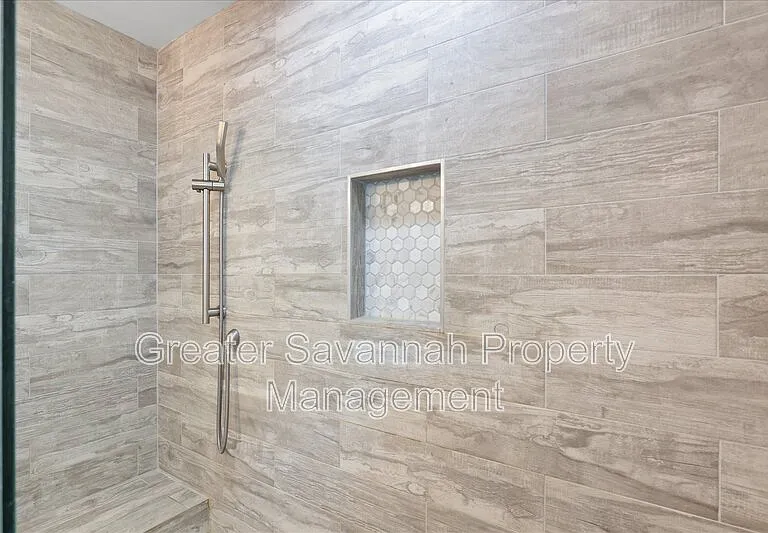 45 Grove Park Dr — Photo 36
