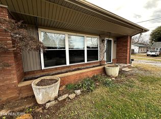 3532 Cunningham Rd, Knoxville, TN 37918