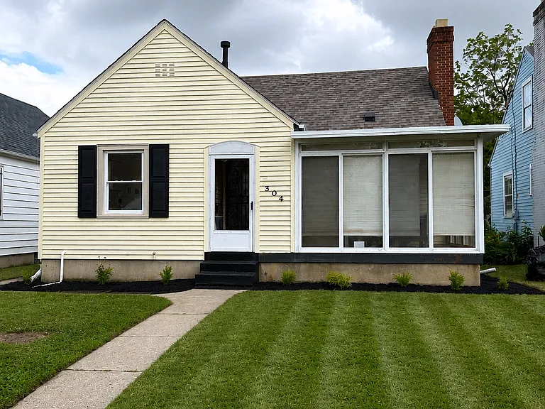 504 N Upland Ave — Photo 1