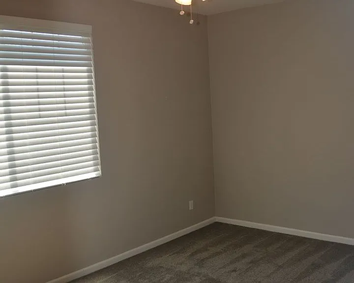 321 Macarthur Way — Photo 25