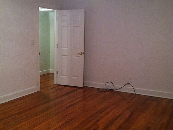 4th image of 1719 NW 6th Ave