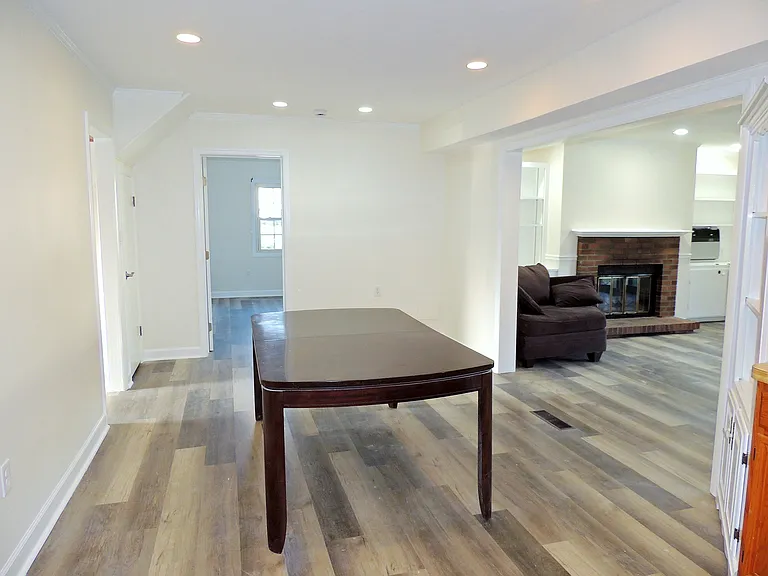 2811 Birdseye Ln — Photo 9