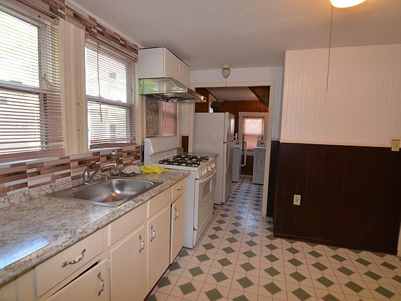 2nd image of 243 Arlington St #1