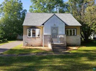 587 W Winona St, Duluth, MN 55803