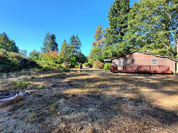 3rd image of 44325 Lakeview Avenue