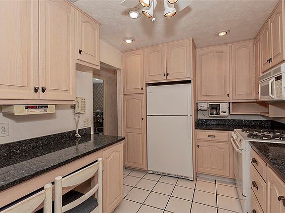 5th image of 2112 Acacia Park Dr APT 420