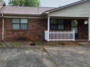 500 W 2nd St APT 2, Cherryville, NC 28021