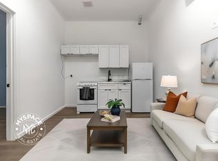 796 McDonald Ave #2F, Brooklyn, NY 11218