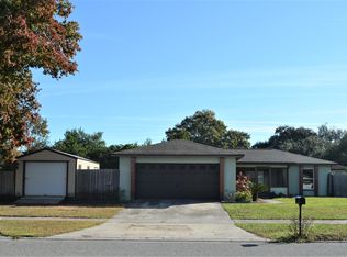 6059 Caprice Dr, Jacksonville, FL 32244