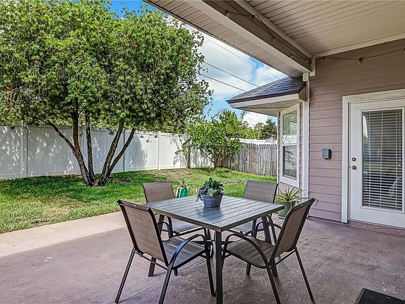 4th image of 96097 Piedmont Dr