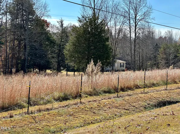 3874 Smith Rd, Burlington, NC 27215