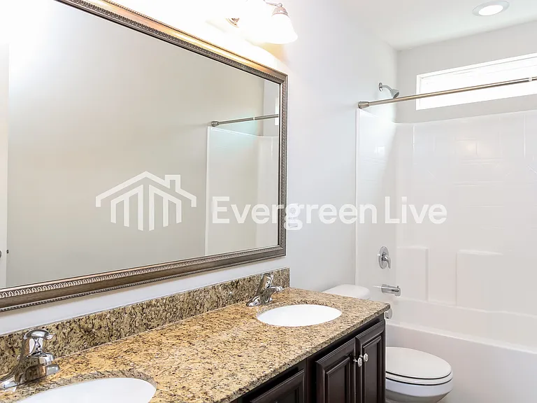 138 Manzanita Ln — Photo 6