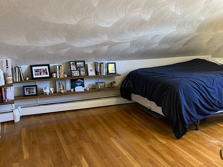 639 Somerville Ave #2 — Photo 11