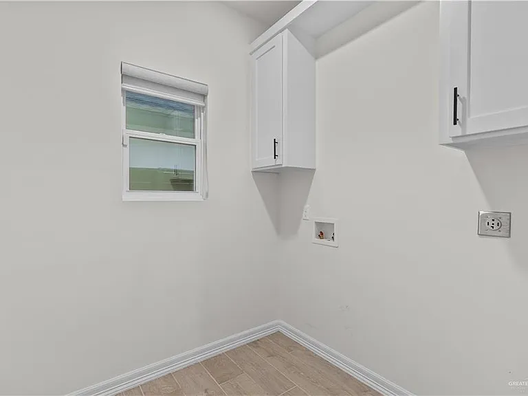 3600 Apex St — Photo 14