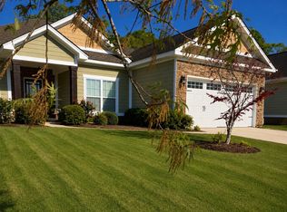 228 Weeping Willow Trl, Headland, AL 36345