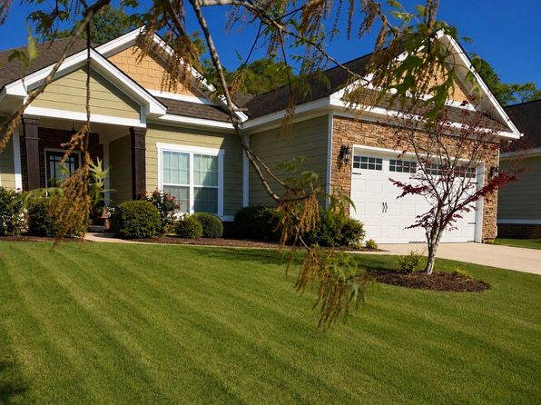 228 Weeping Willow Trl
