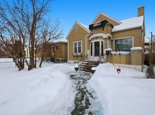 11515 101st St NW, Edmonton, AB